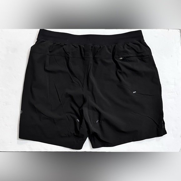 Lululemon Licence to Train Lined Short 7" - Picture 11 of 13